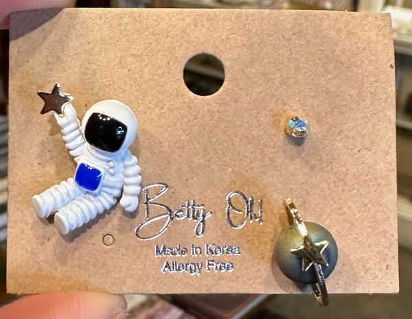 Astronaut Galaxy Stud Earring - 3 Pieces