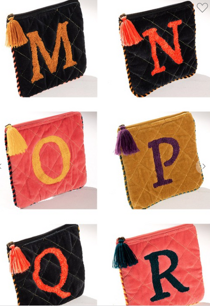 Hang Embroidered Velveteen Pouch